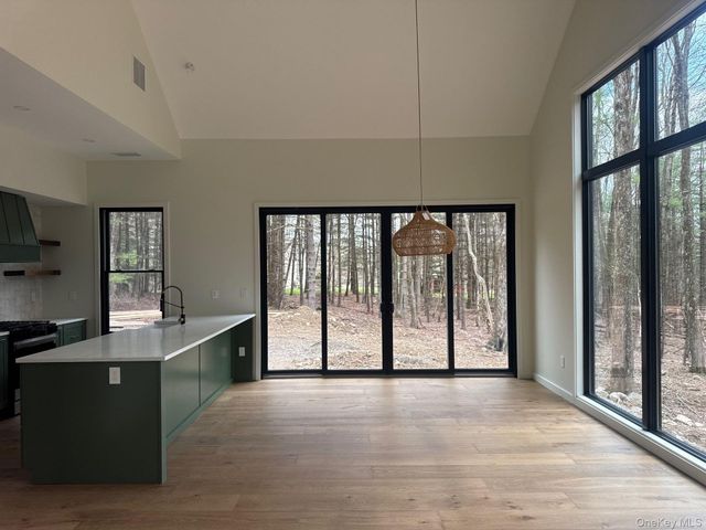 720 Upper Cherrytown Road, Kerhonkson, NY 12446
