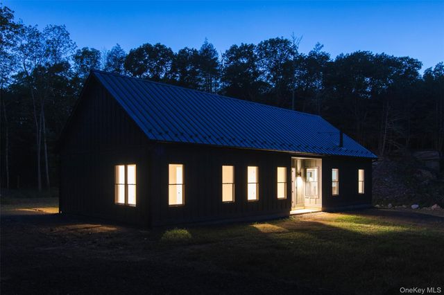 720 Upper Cherrytown Road, Kerhonkson, NY 12446