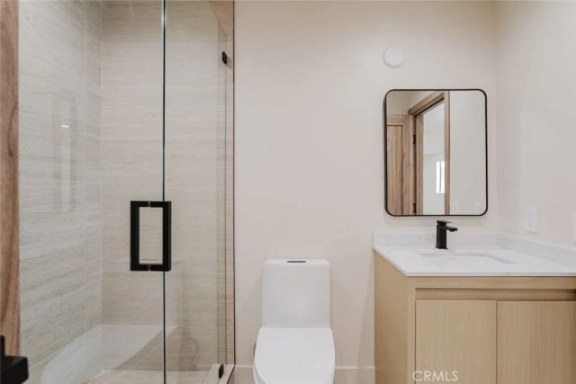 425 W Lomita Avenue, Glendale, CA 91204