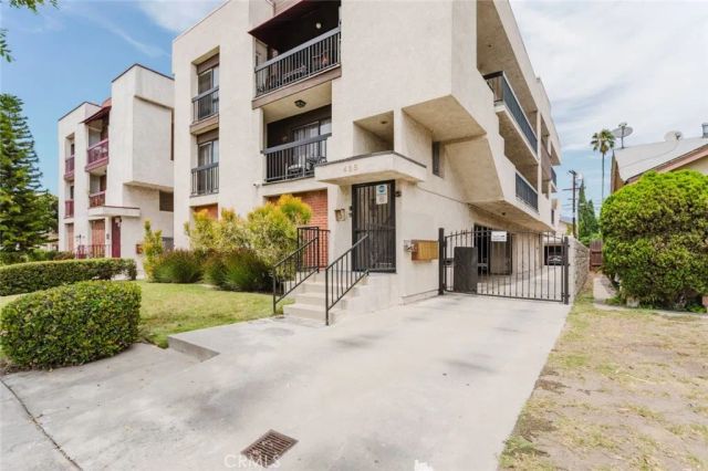 425 W Lomita Avenue, Glendale, CA 91204