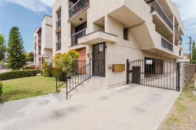 425 W Lomita Avenue, Glendale, CA 91204