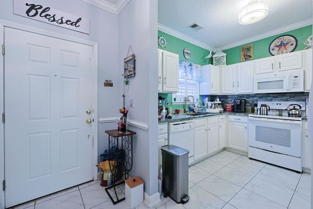 6203 Catalina Dr Unit 1813, North Myrtle Beach, SC 29582
