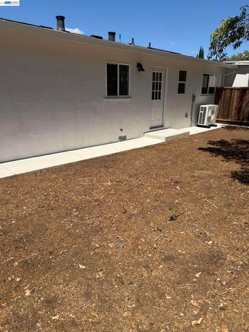 74 78 Palana Ct, Walnut Creek, CA 94595