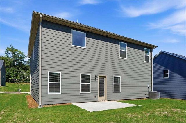 16 River Walk Farm Parkway, Covington, GA 30014