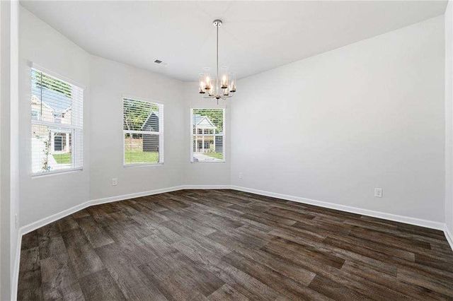 16 River Walk Farm Parkway, Covington, GA 30014