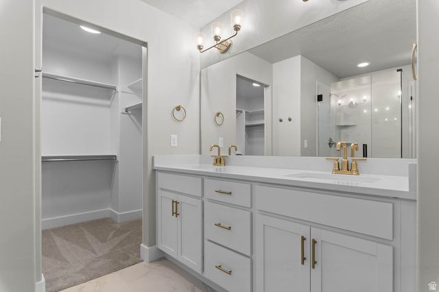 3826 W 2350 N, Clinton, UT 84015