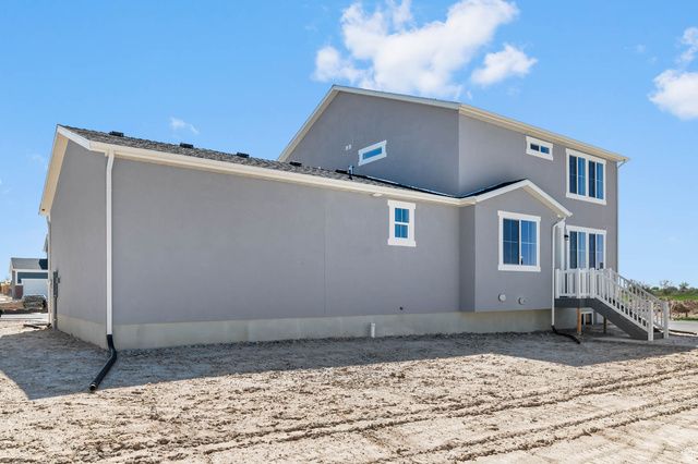 3826 W 2350 N, Clinton, UT 84015