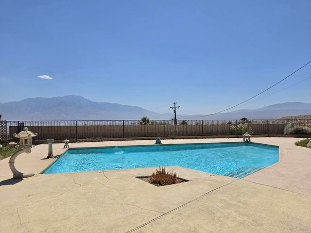 9032 Puesta Del Sol, Desert Hot Springs, CA 92240
