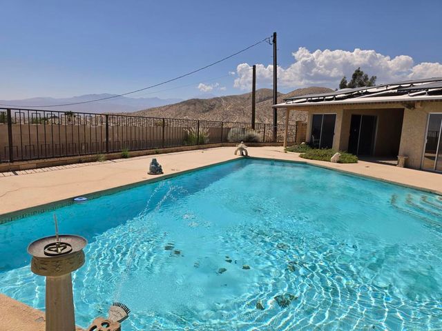 9032 Puesta Del Sol, Desert Hot Springs, CA 92240