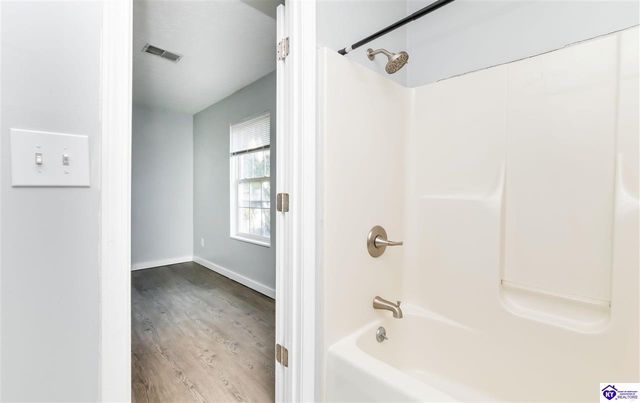 111 Norwood Drive, Elizabethtown, KY 42701