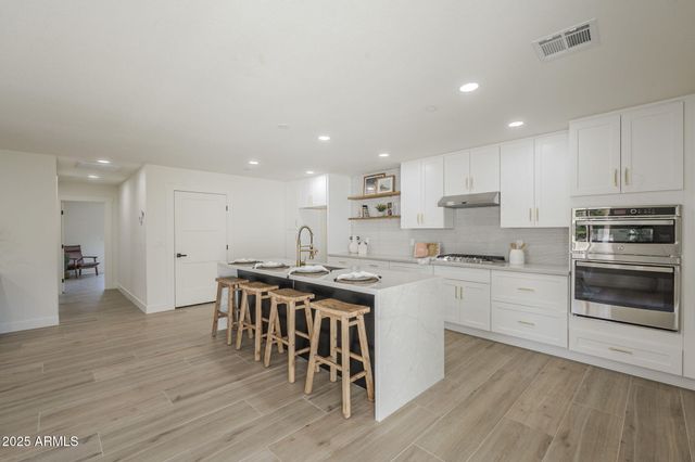 47 Spur Circle, Scottsdale, AZ 85251