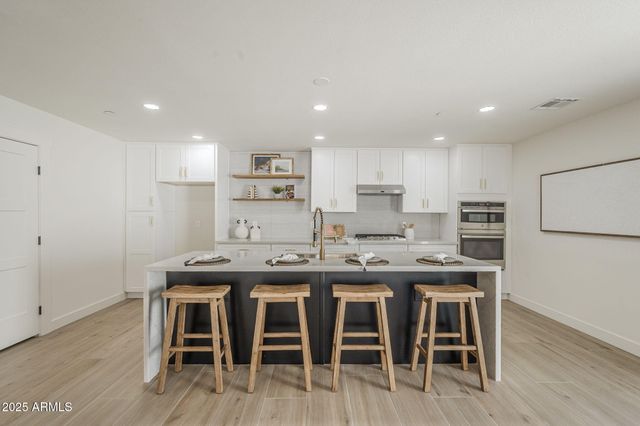 47 Spur Circle, Scottsdale, AZ 85251