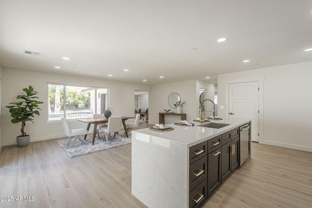 47 Spur Circle, Scottsdale, AZ 85251