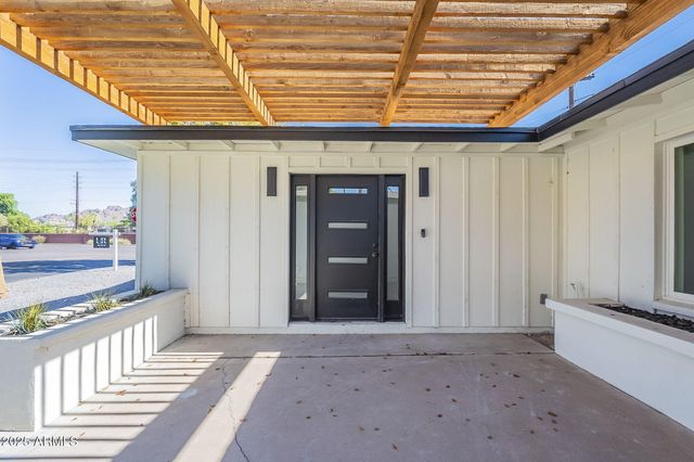 47 Spur Circle, Scottsdale, AZ 85251