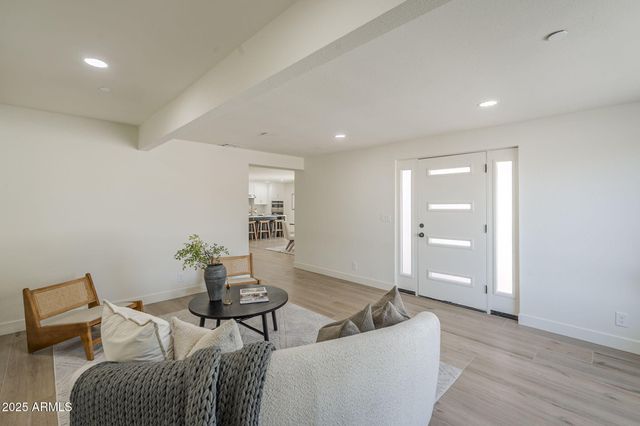 47 Spur Circle, Scottsdale, AZ 85251