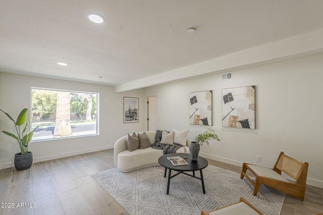 47 Spur Circle, Scottsdale, AZ 85251