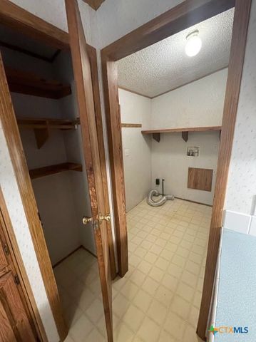 621 Buck Trail, Canyon Lake, TX 78133