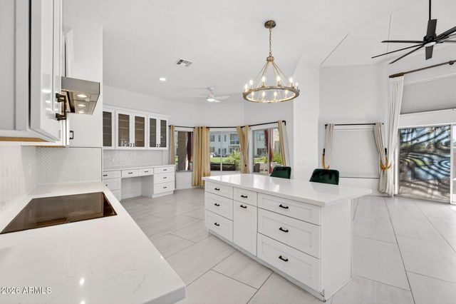 1401 W SANDPIPER Drive, Gilbert, AZ 85233