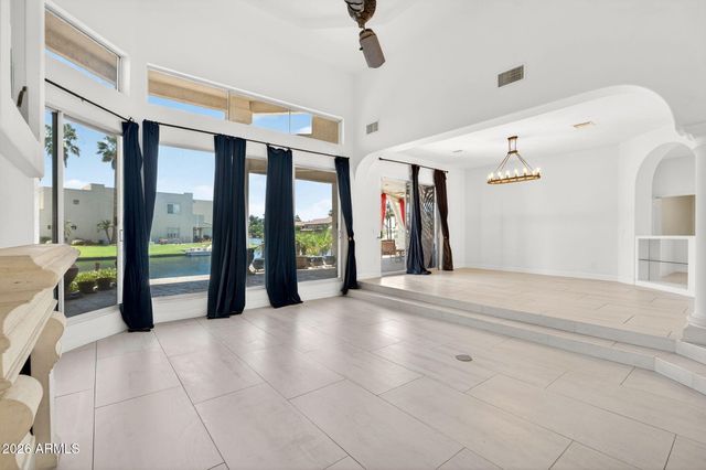 1401 W SANDPIPER Drive, Gilbert, AZ 85233