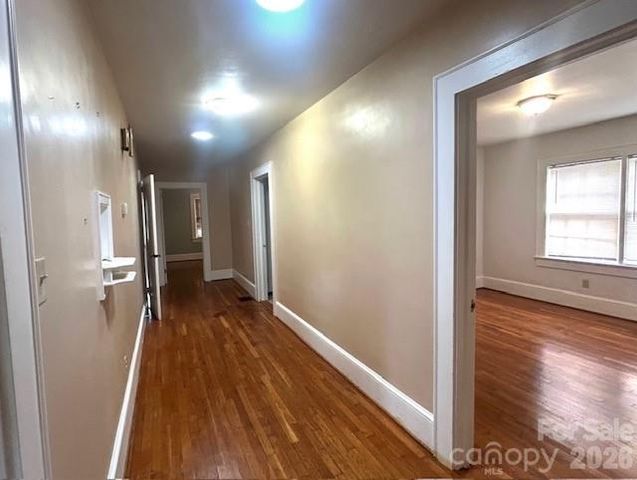 112 3rd Street NE, Conover, NC 28613