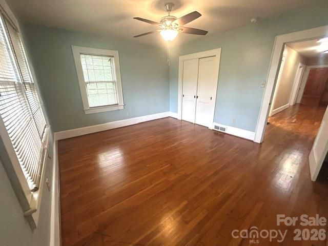 112 3rd Street NE, Conover, NC 28613