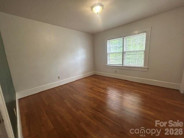 112 3rd Street NE, Conover, NC 28613