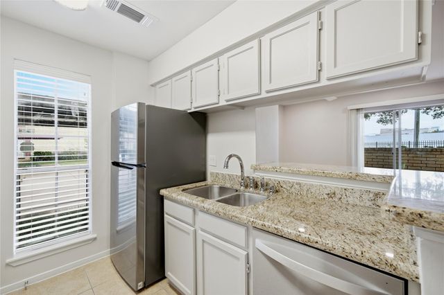 2120 El Paseo Street 2901, Houston, TX 77054