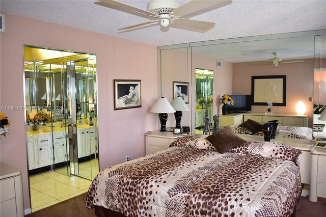 9201 Sunrise Lakes Blvd 308, Sunrise, FL 33322