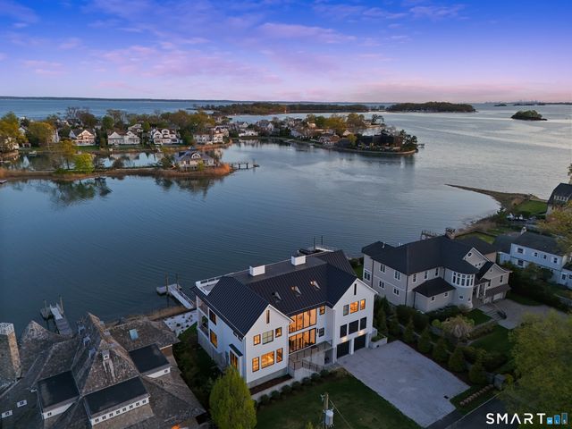 4 Little Cove Lane, Greenwich, CT 06870