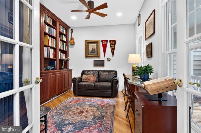 9 COVENTRY LN, Hopewell, NJ 08525
