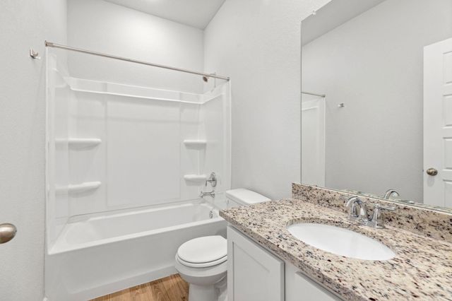 242 Schrader DR, Buda, TX 78610
