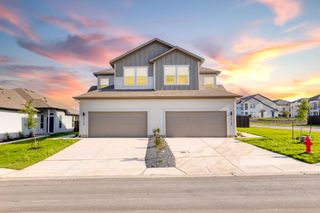 242 Schrader DR, Buda, TX 78610