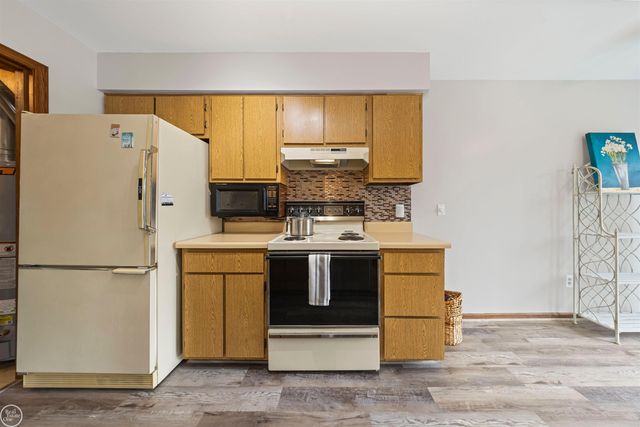 68457 Rosewood Lane, Richmond, MI 48062