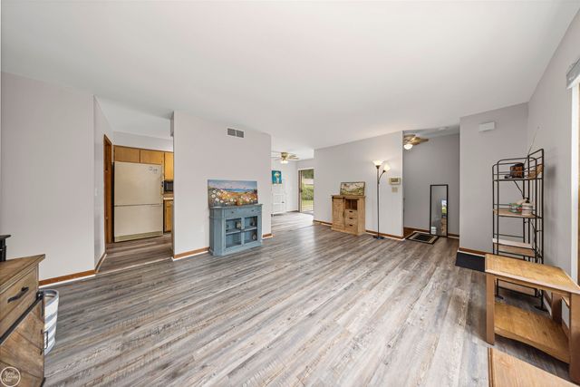 68457 Rosewood Lane, Richmond, MI 48062