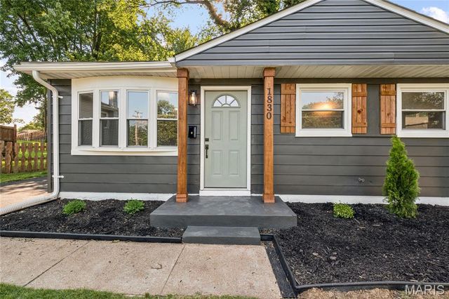 1830 Washington Street, Florissant, MO 63033