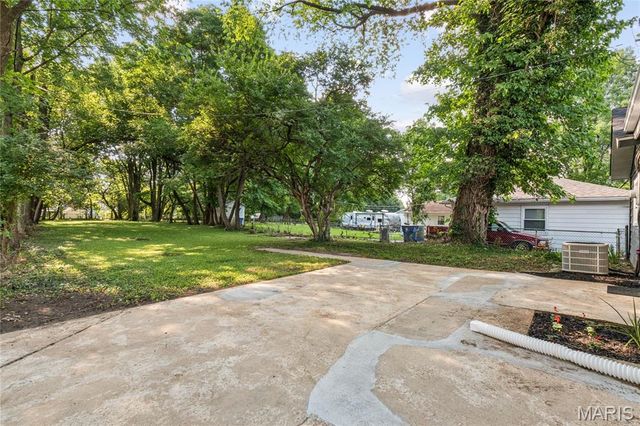 1830 Washington Street, Florissant, MO 63033
