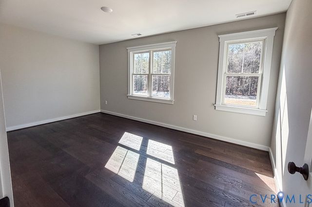 11092 Old Ridge Rd, Doswell, VA 23047