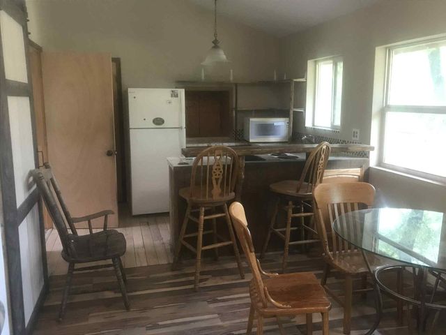 917 N Timber Rd, Belle Plaine, KS 67013