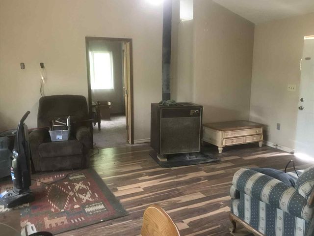 917 N Timber Rd, Belle Plaine, KS 67013