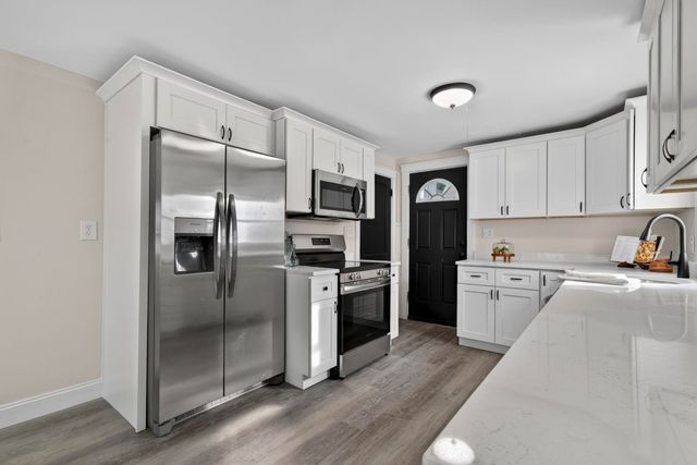 48 Jackson Street, Laconia, NH 03246