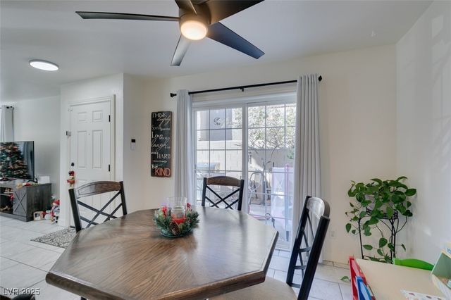 2602 Smoke Canyon Avenue, Henderson, NV 89074