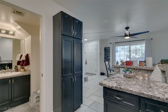 2602 Smoke Canyon Avenue, Henderson, NV 89074