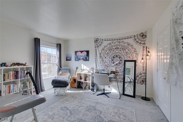 2602 Smoke Canyon Avenue, Henderson, NV 89074