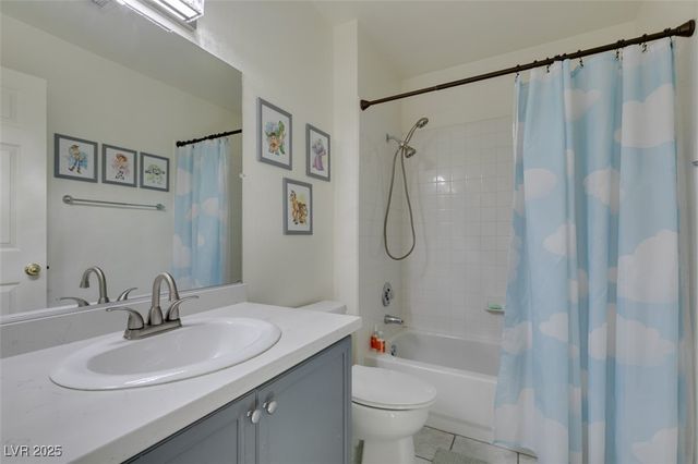 2602 Smoke Canyon Avenue, Henderson, NV 89074