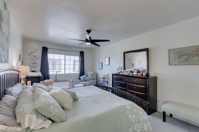 2602 Smoke Canyon Avenue, Henderson, NV 89074