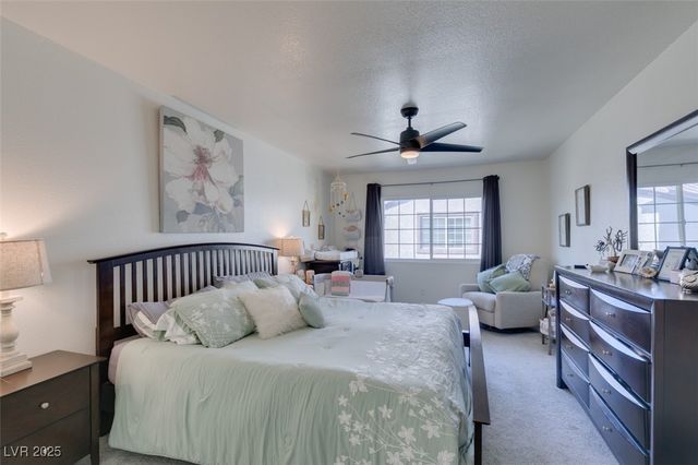 2602 Smoke Canyon Avenue, Henderson, NV 89074