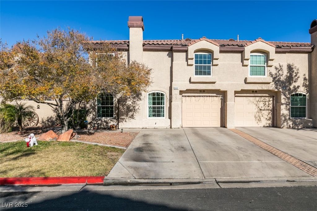 2602 Smoke Canyon Avenue, Henderson, NV 89074