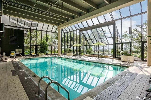 300 Riverfront Drive 10I, Detroit, MI 48226