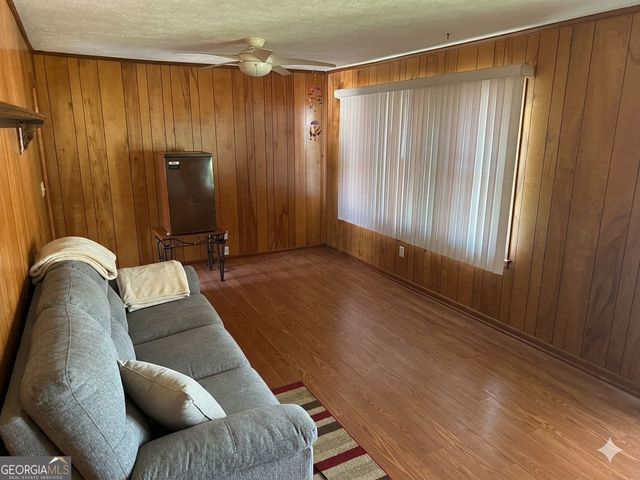 105 Sears Road, Covington, GA 30016