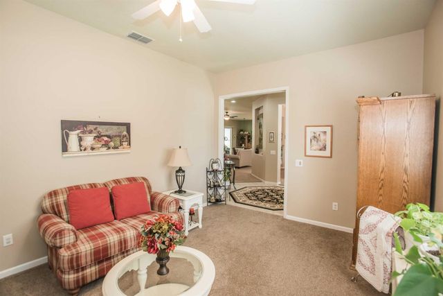 2909 Robinson Creek Ln, Elk Grove, CA 95758